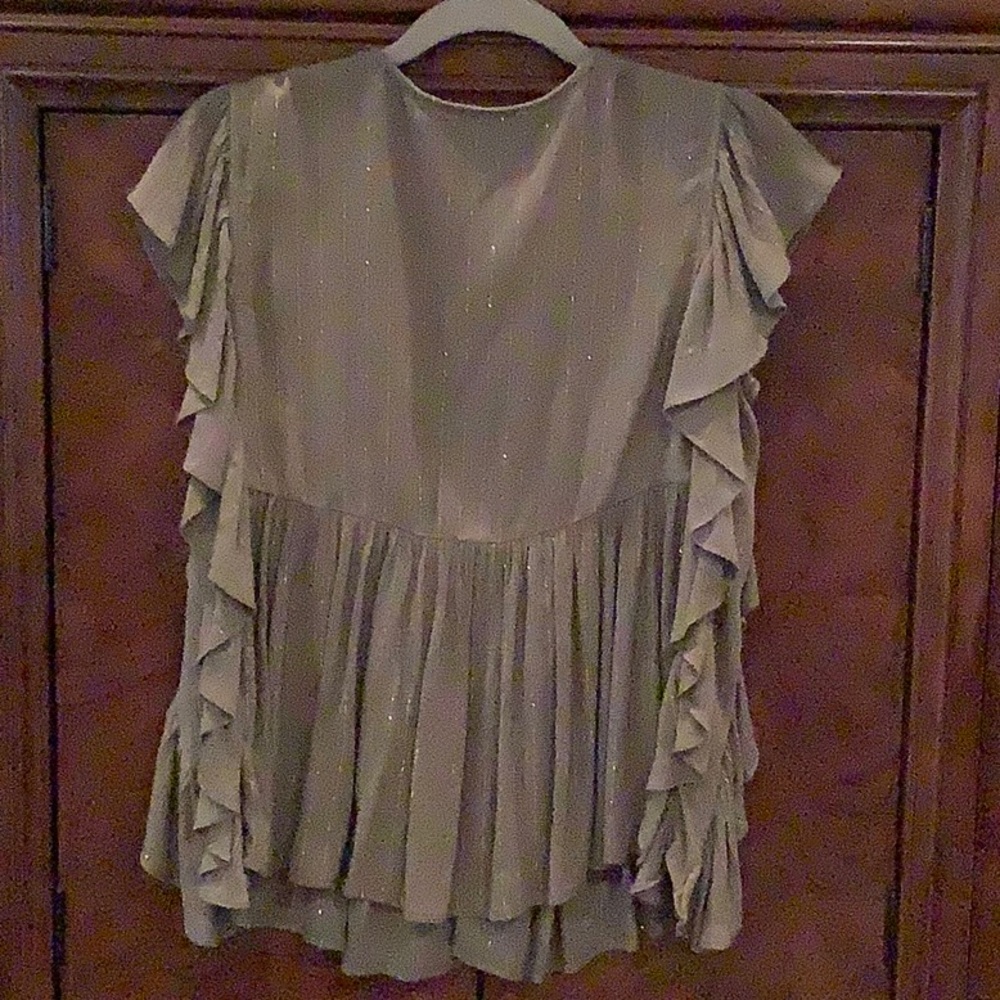 Top - Picture 4 of 5
